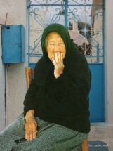 19-Alte Griechin auf Paros_Bildgröße ändern
